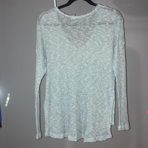 Lush V-Neck Sweater - Picture 4 of 5
